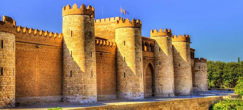 Cheap Car Hire in Zaragoza Airport
