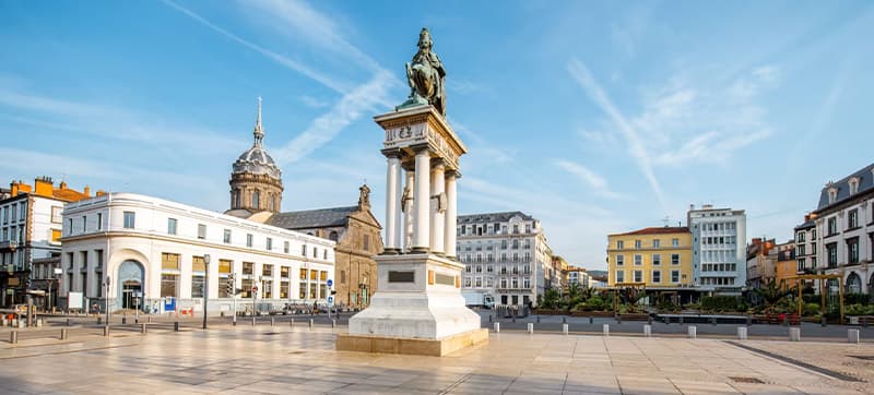 Car Hire in Clermont-Ferrand