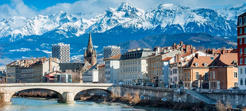 Car Hire in Grenoble St Geoirs
