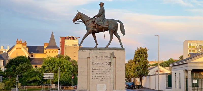 Location de Voitures à Tarbes-Lourdes-Pyrénées