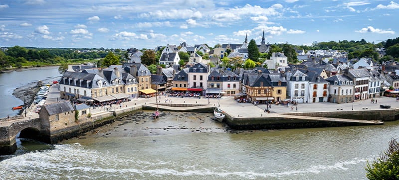 Cheap Car Hire in Lorient Airport