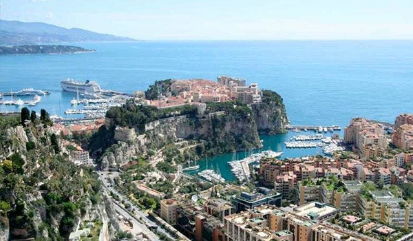 Why Hire a Car in Nice?