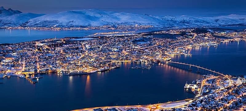 ¿Por qué Alquilar un Coche en Tromsø?