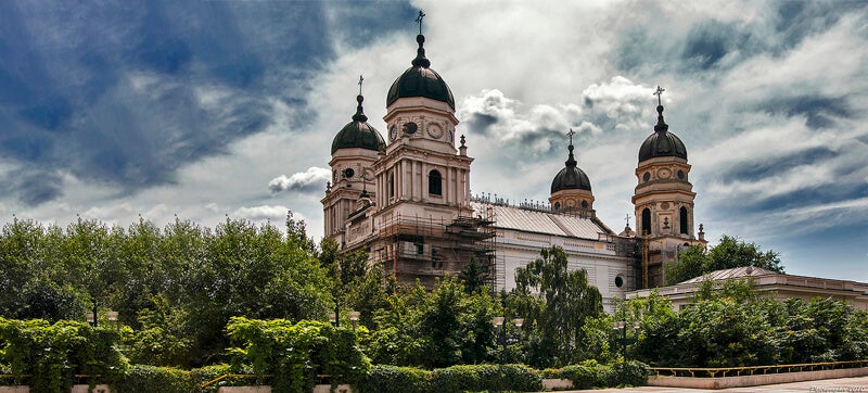 Car Hire in Iași