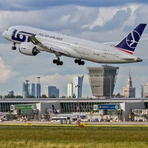 Najam automobila na Varšava Chopin aerodromu